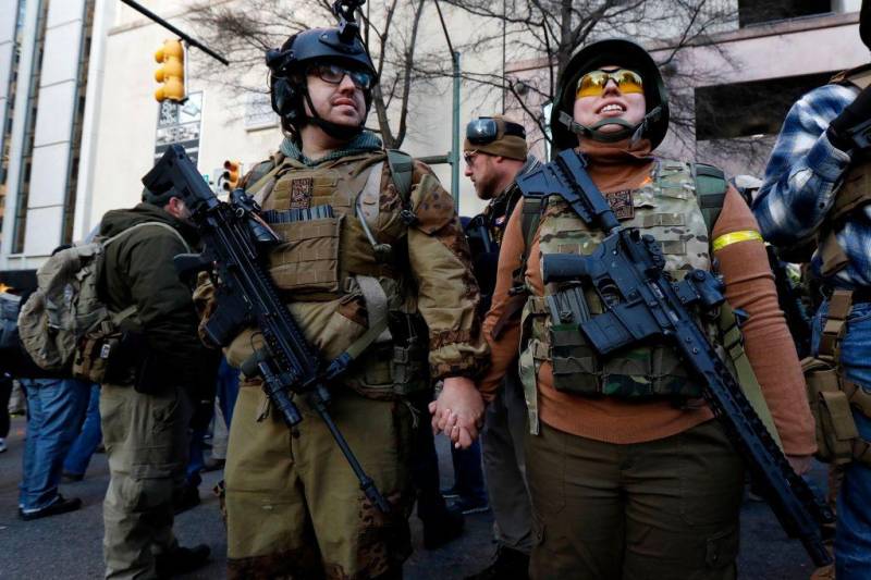 Protester i USA: Amerikanerna inte vill att avväpna
