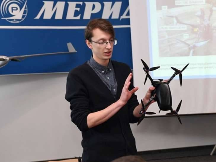 Украинада таныстырылды алғашқы әскери дрон меншікті өндіріс
