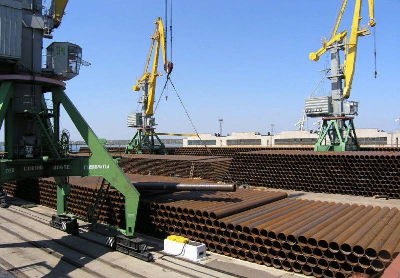 Le deuxième plus grand port de mer de l'Ukraine transmettent des étrangers à la concession
