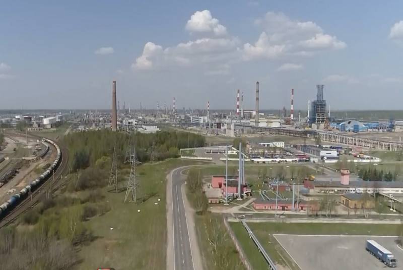 Партію норвезької нафти будуть возити з Литви до Білорусі вагонами протягом 2-х тижнів