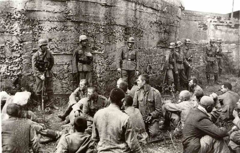 As Westerplatte kept the defense