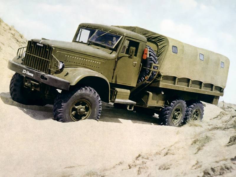 KRAZ-214. De Ukrainische Zaldot staamt aus Jaroslawl