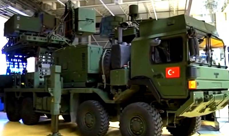 Det rapporteras om överföring av Turkiets komplexa EW KORAL i Syrien, mot vem kommer att använda