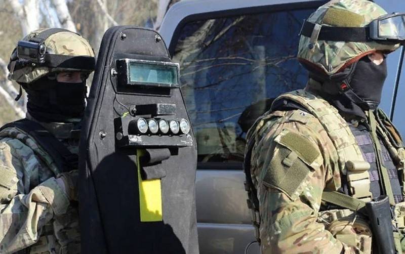 FSB اعتقال أحد سكان موسكو تشارك في تمويل 