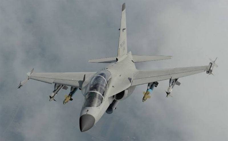 Azerbaiyán adquiere italianos de enseñanza-aviones de combate M-346 Master
