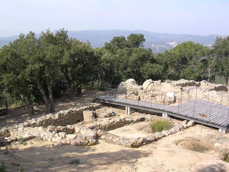 The stone castle of the ancient Iberians: chronology of the historical drama