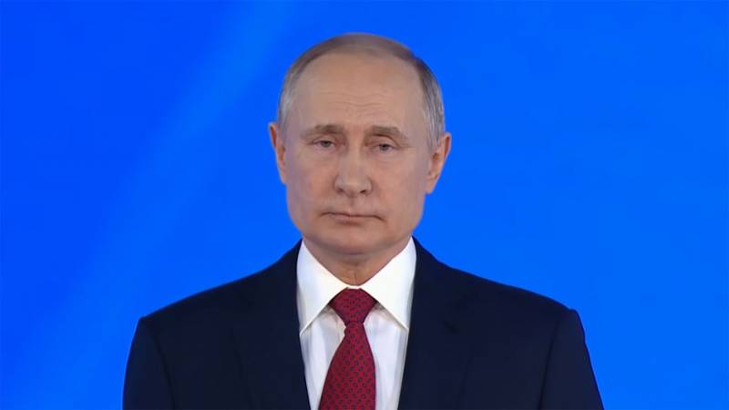 У дзень 150-годдзя з дня нараджэння Леніна: Пуцін ухваліў дату рэферэндуму па Канстытуцыі