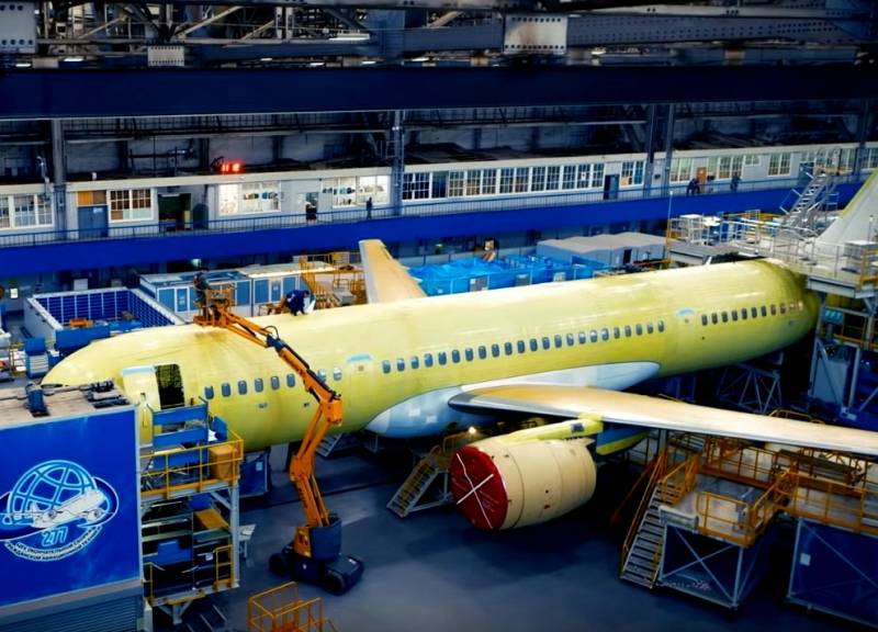 MS-21: försena dess ankomst i massproduktion