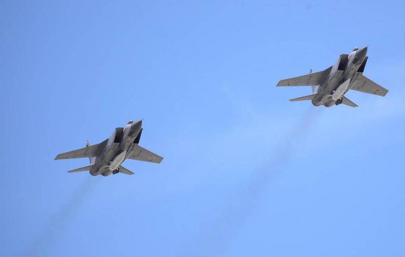 Et regiment af MiG-31 med en hypersonisk 
