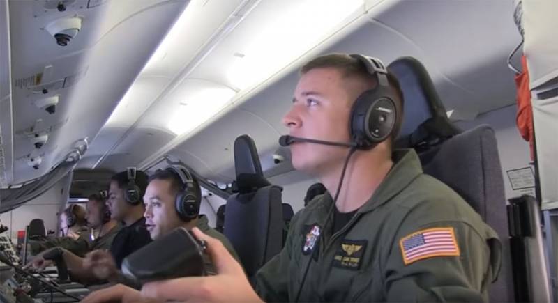 Became aware of the incident between the destroyer, the Chinese Navy and aircraft P-8A Poseidon US Navy