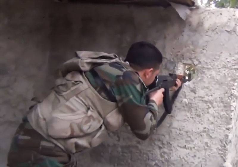 The militants managed to penetrate the line of defense of the SAA West of the city Karabel