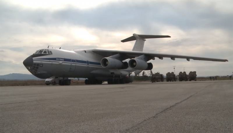 The network reported the landing of several military transport Il-76 on the basis of 