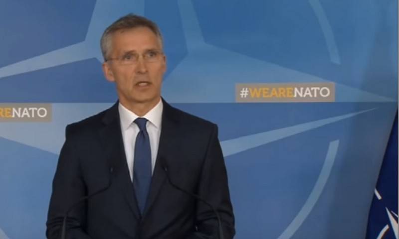 NATO har fordømt bombningen af Idlib, der udføres af 