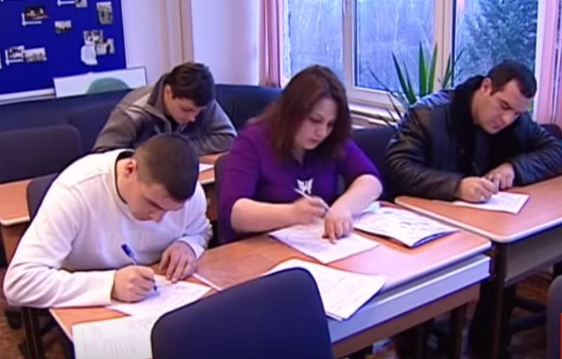 Мемлекеттік дума жеңілдетті мәртебесін алу тасығыштың орыс тілі украиндар және белорустар