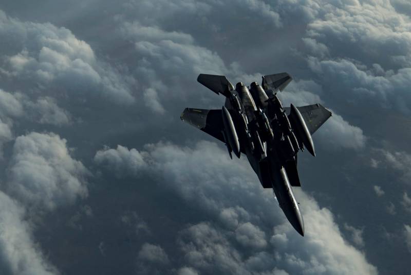 Am Irak: USA a Groussbritannien Loftattack ageleet vum iranische IRGC general Машхадани