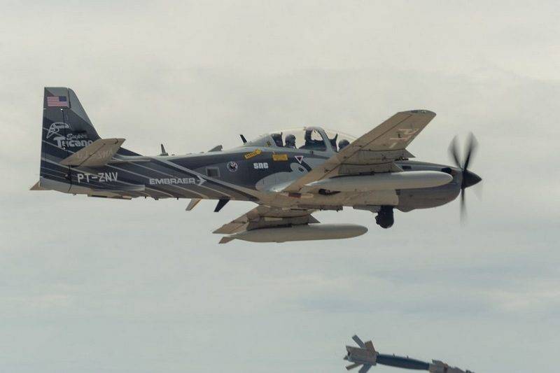 Ee.uu. de la fuerza aérea de закупят los aviones A-29 Super Tucano y AT-6 Wolverine