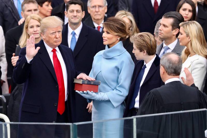 En los estados unidos: trump puede transferir las elecciones por el coronavirus y permanecer como presidente de duración indeterminada