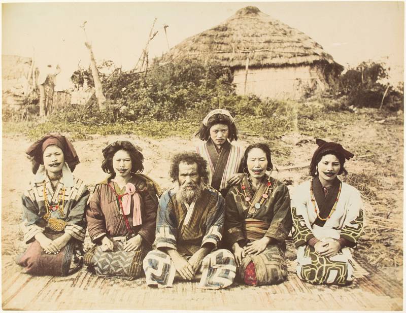D ' Ainu a Russland