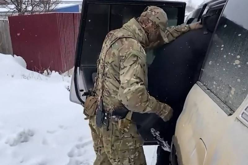 The FSB detained the students, who planned mass murder
