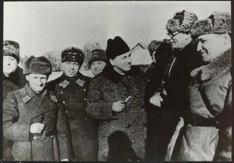 Власовцы – en donkele Fleck an eiser Geschicht