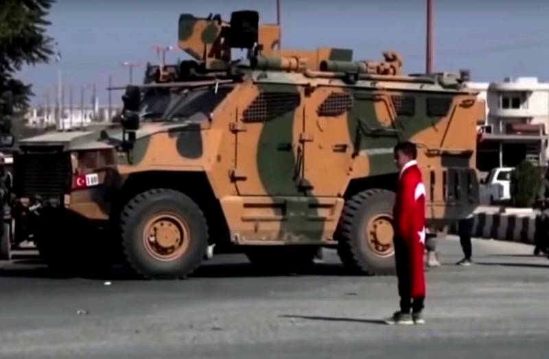 Syrien, 26 Mars: den turkiska militären har börjat bygga en befäst punkt nära al-Kuffar