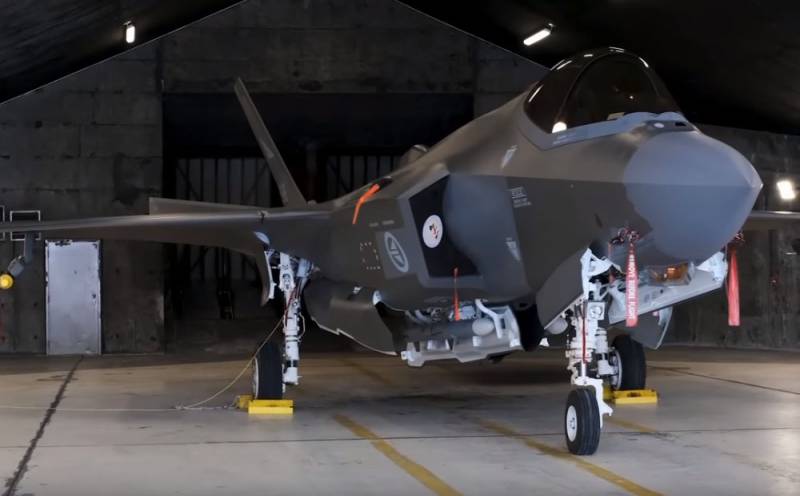 An den USA gestoppt Aktivitéit Luftwaffenstützpunkt Edwards, wou getest F-35