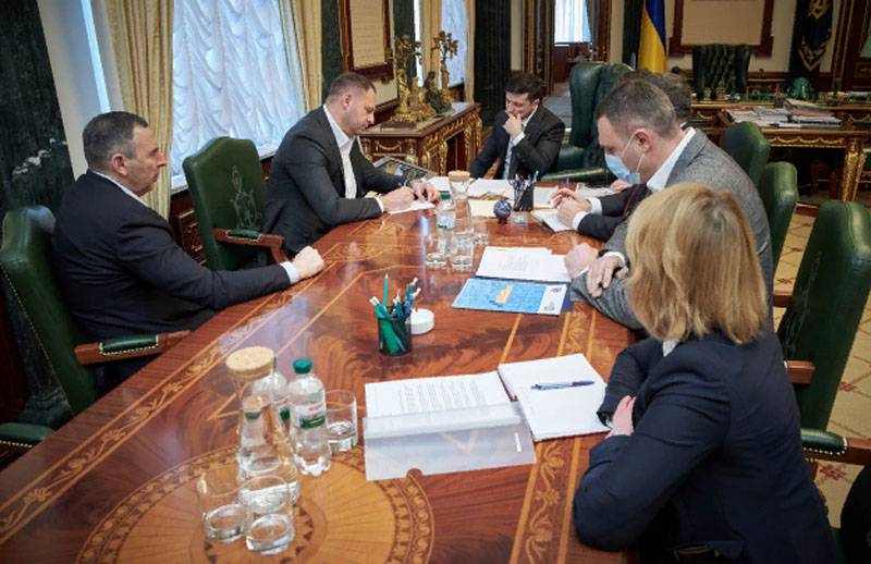 Büro zelensky huet sech d ' Krim am Zesummenhang mat dem neuartigen Corona-Virus