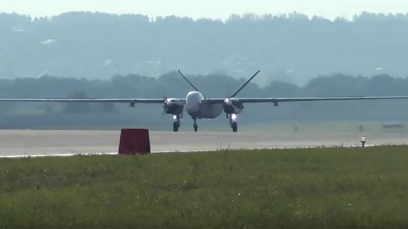 «Альтиус». Цяжкі расейскі беспілотнік з штучным інтэлектам