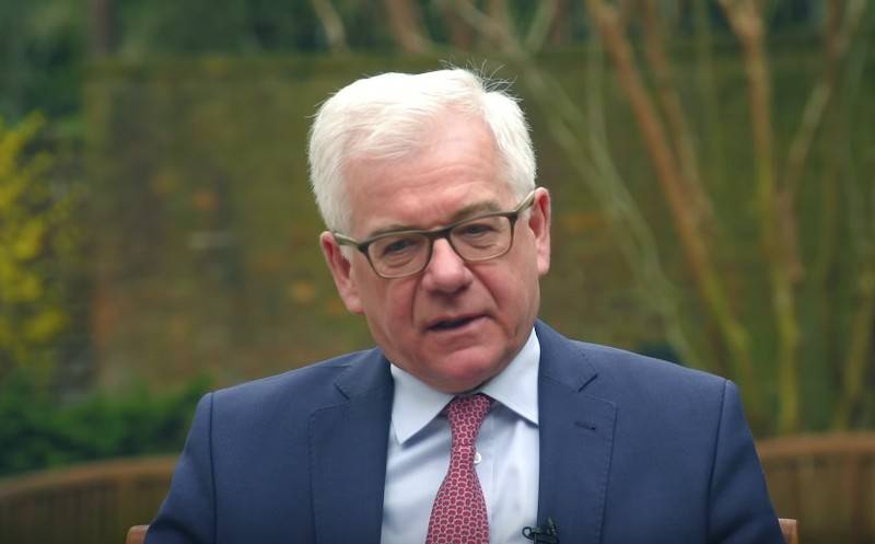 Польща звинуватила Росію в дезінформації, пов'язаної з пандемією коронавіруса