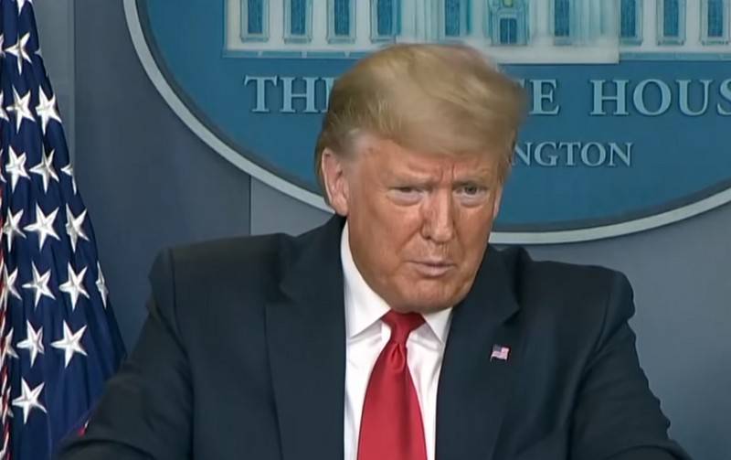 Trump annonceret indførelsen af militær i foci af infektion med coronavirus