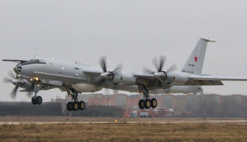 Противолодочные ұшақтар Ту-142М3 ТОФ пысықтады іздеу подлодки Охот теңізінде