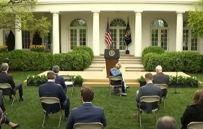 Трамп басталғандығы туралы мәлімдеді қатысты тергеу ДДҰ және тоқтатты қаржыландыруды ұйымдастыру