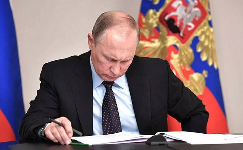 Putin vereinfache och déi russesch Staatsbiergerschaft