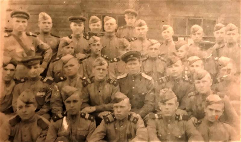 Ты памятаеш, сапёр? Ты помніш, сястра?