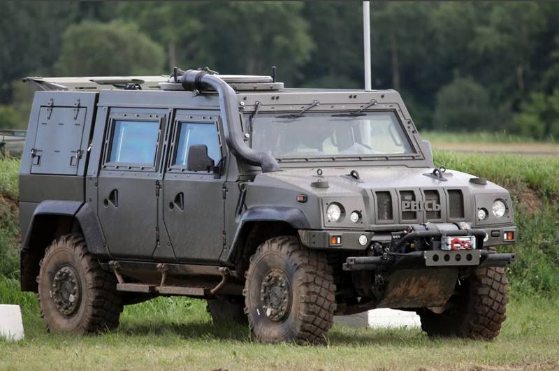 El ejército ruso, y no fui: de italiano blindado jeep IVECO