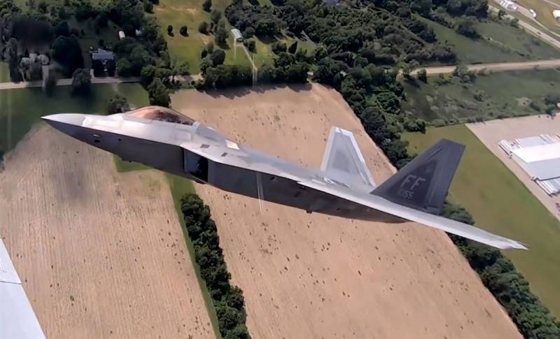 En la fuerza aérea de los estados unidos confirmó los datos sobre la caída de un caza F-22 en la florida