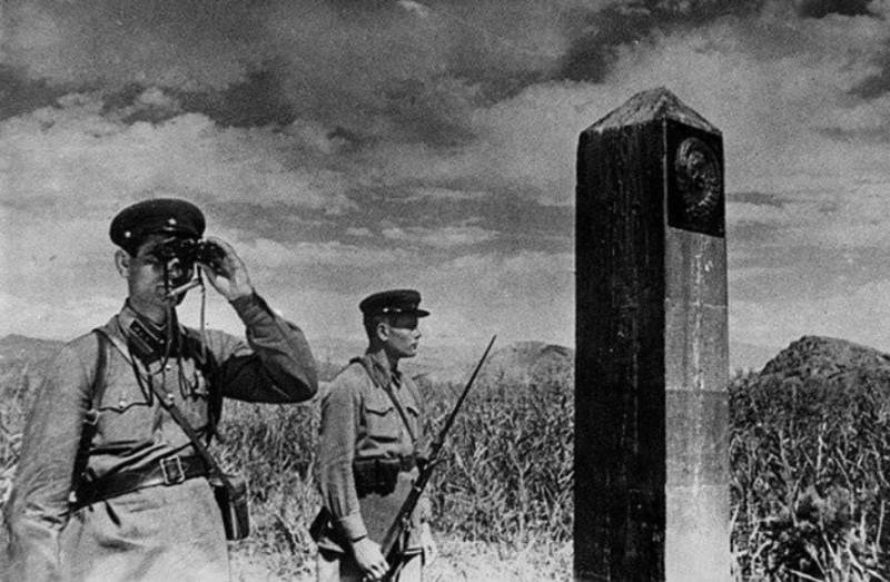 Le début de la concentration des mobiles les troupes de la wehrmacht de notre frontière