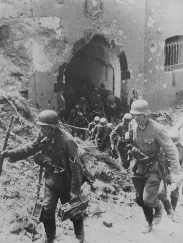 Blitzkrieg na Zachodzie. Jak pali Holandia, Belgia i Francja