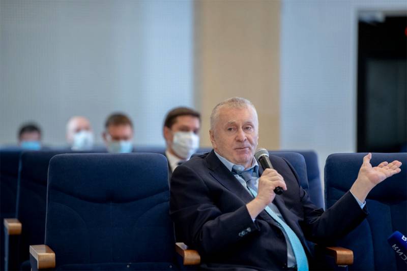 Жириновский ұсынады қоюға денесі Ленин сатуға арналған 