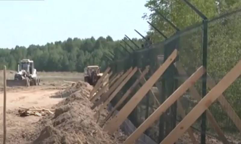 Киев қайтадан ота жасатқан құрылыстың аяқталуы қабырғалары Ресеймен шекарада