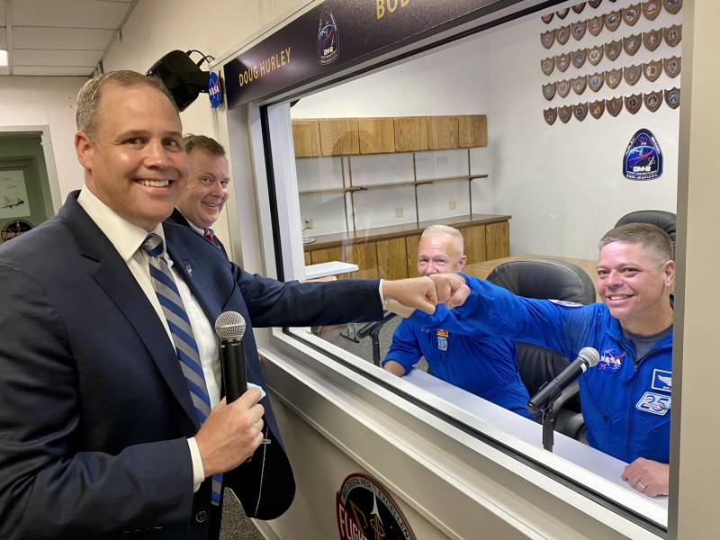 Die ausländische Presse über das Schiff Crew von Dragon, Russland und Verlustrechnung Konkurrenten NASA