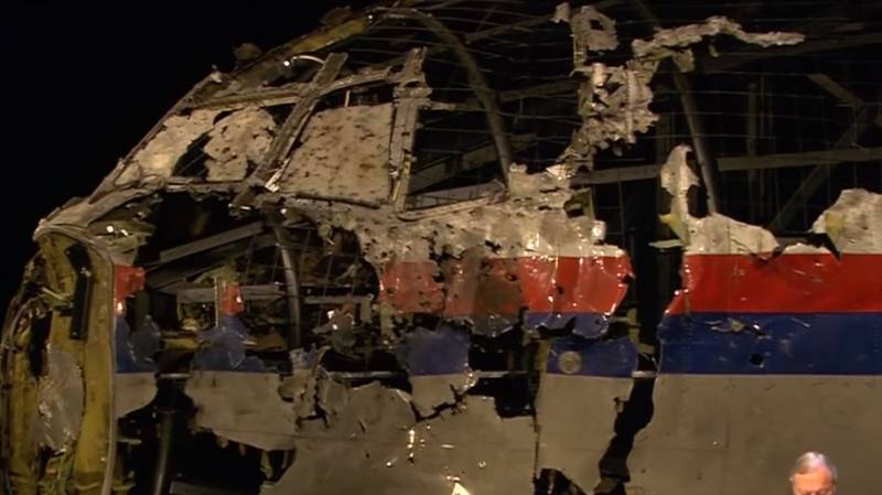 The Prosecutor in the court of MH17: investigation discovered shrapnel in the form of 