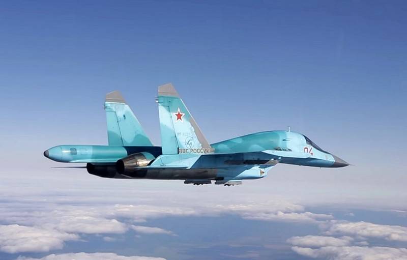 Ënnerschriwwen en neie Vertrag op Front-line-Bomber su-34