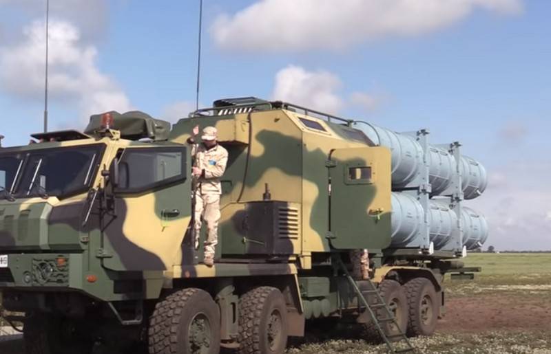 Kiev a l'intention d'obtenir sur l'armement des trois divisions «déchiqueteuses» au pont de Crimée