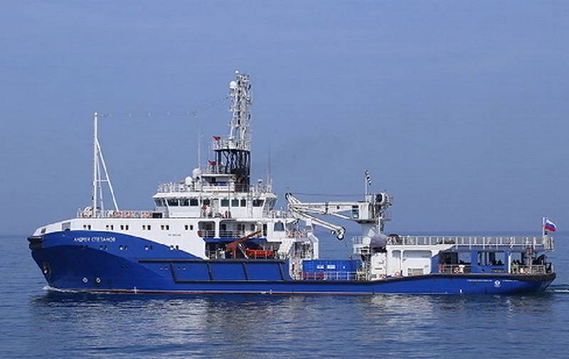 Sea tug of the project 23470 