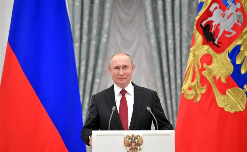 An de britesche Medien hoffen, datt Putin hannerléisst 