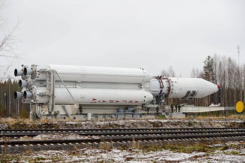 Abfällige Kommentare. «Angara» billiger «Proton»? Fantastisch!