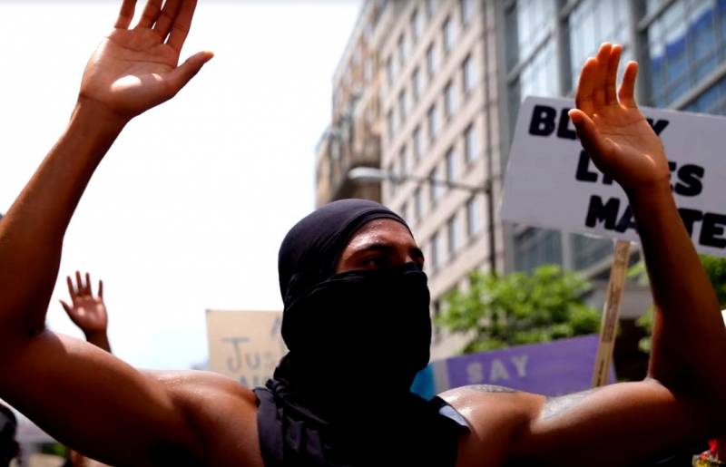 Unruhen in den USA: in den reden der afroamerikanischen FBI «findet» «Chinesisch Spur»