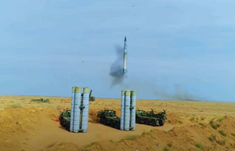 Le vétéran de la force aérienne de l'Inde a déclaré à propos de «faiblesses» système DE défense antiaérienne s-400 lors de l'importation de la Chine dans les montagnes