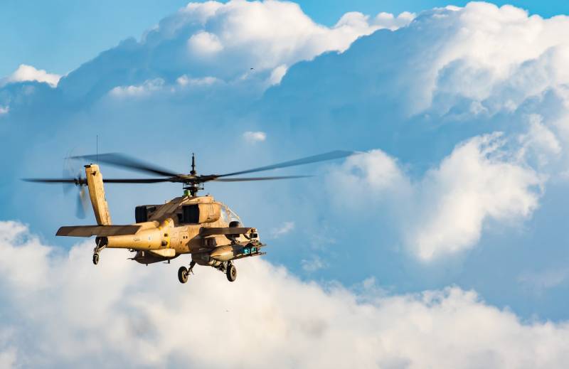 En Israël, a expliqué l'application des avions et des hélicoptères pour les frappes sur la bande de Gaza